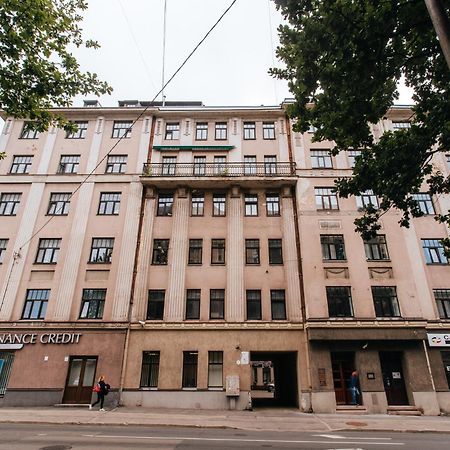 Central Comfort At Hanzas Residence, Stay Near Cafes, Bars, Museums & Esplanade Riga Kültér fotó