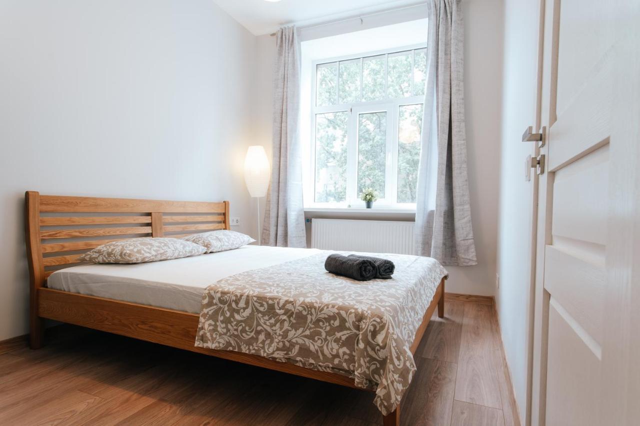 Central Comfort At Hanzas Residence, Stay Near Cafes, Bars, Museums & Esplanade Riga Kültér fotó